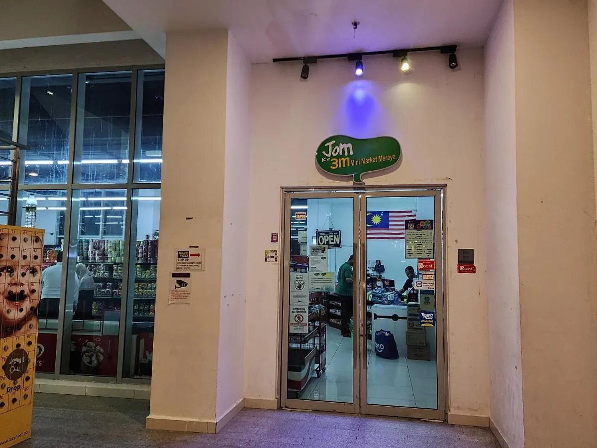 Apartment Regalia Suites Kuala Lumpur Klcc Malaysia