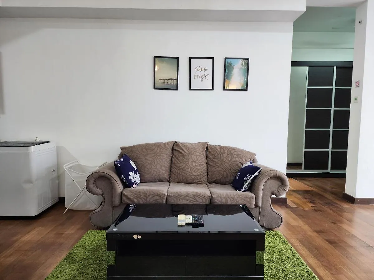 Regalia Suites Kuala Lumpur Klcc Malaysia